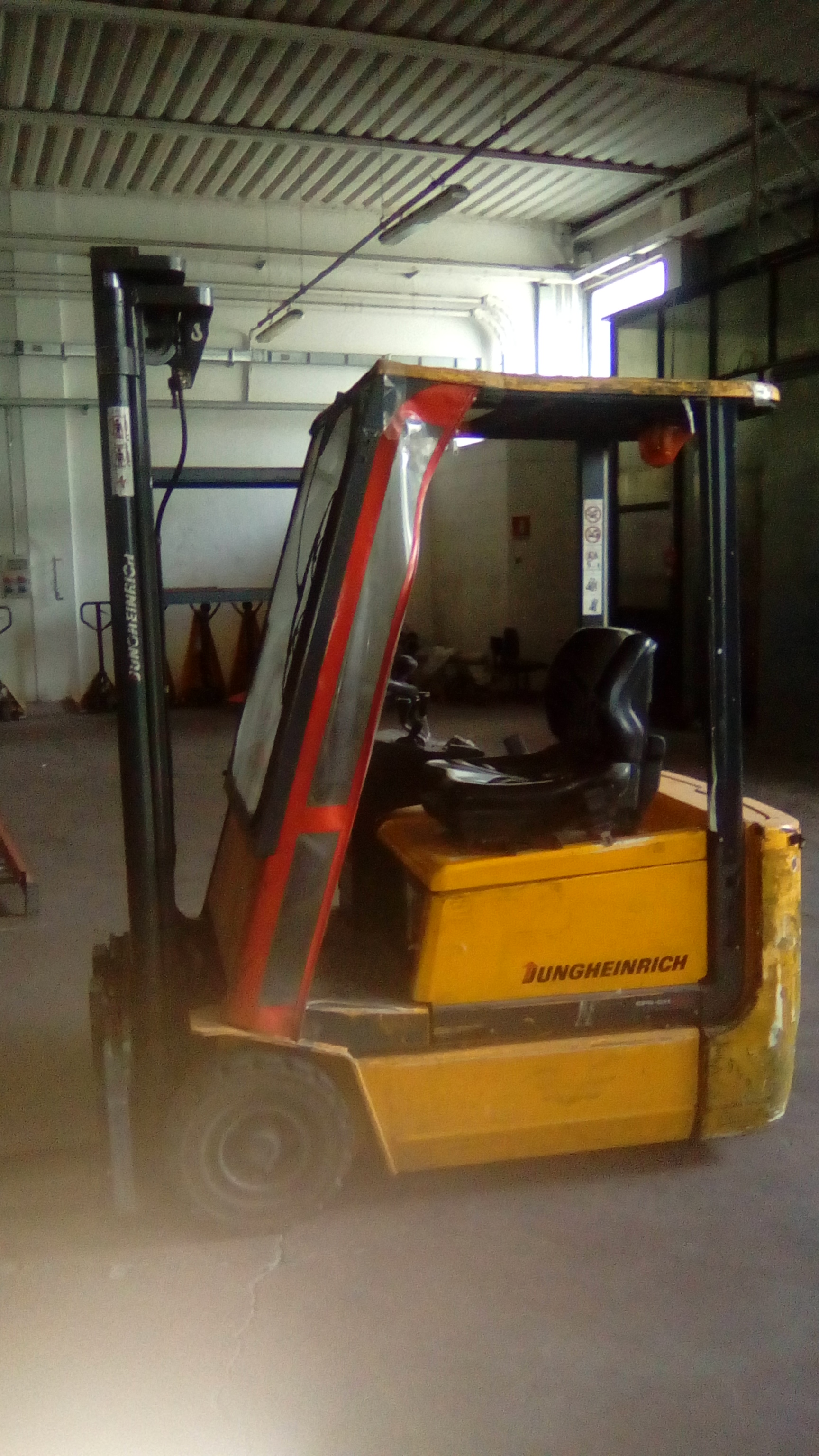 Jungeinreich JungSTARs Forklifts Used Machinery for sale