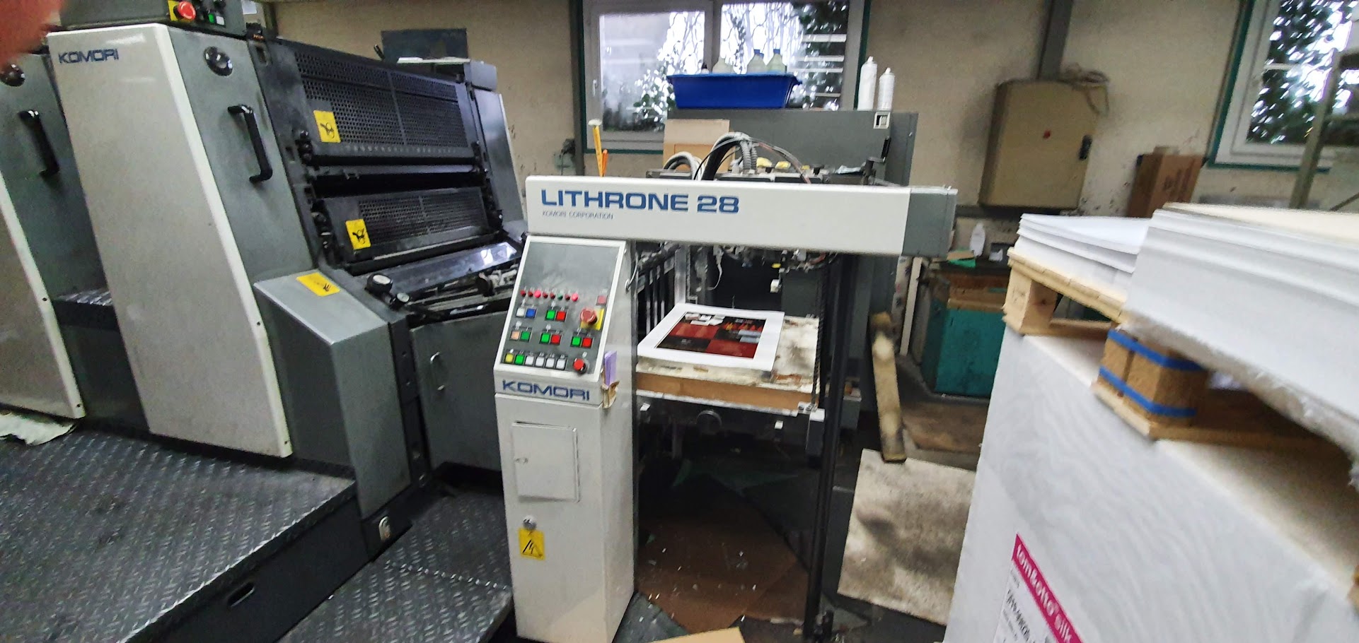 Komori Lithrone-L-428-ES Sheet Fed / Offset Used Machinery for sale