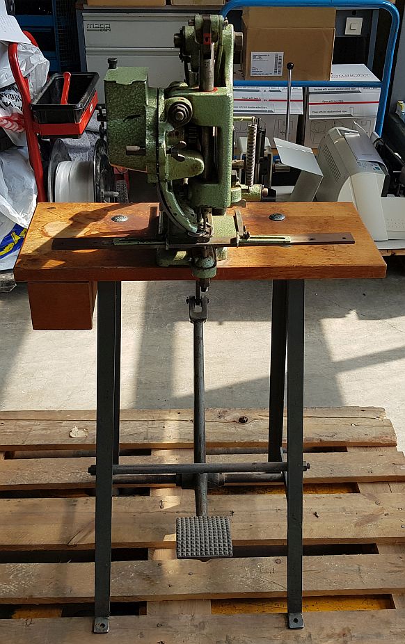Hang 103-SP Eye letting machines Used Machinery for sale