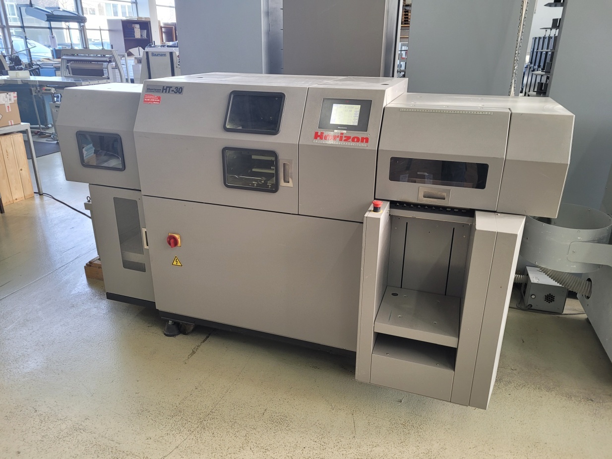 Horizon HT-30 Three Knife Trimmer Used Machinery for sale